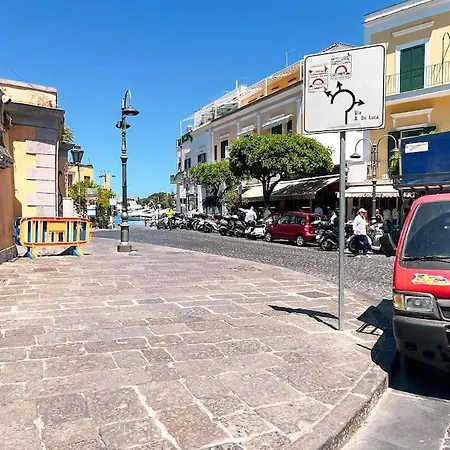 La Tua Casa Senza Pensieri *